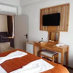 Panaya Hotel 3*