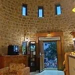 Panaya Hotel