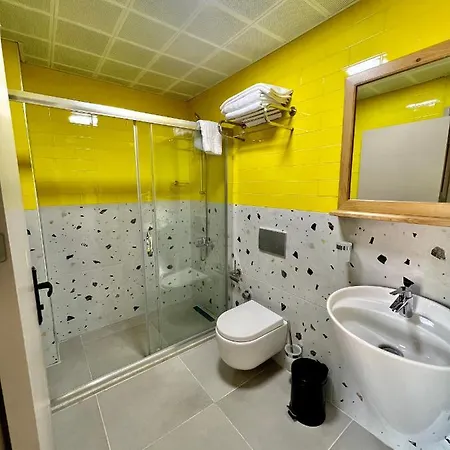 Panaya Hotel 3*