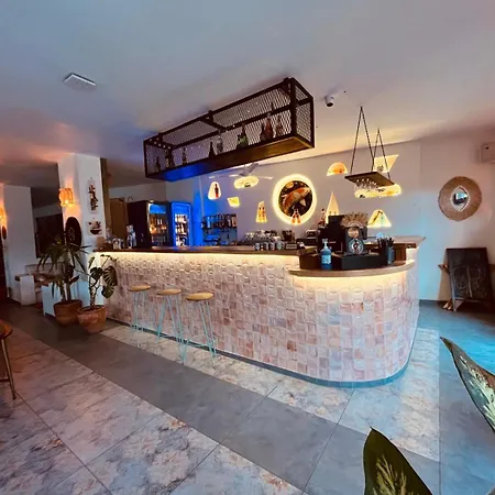 Panaya Hotel 3*